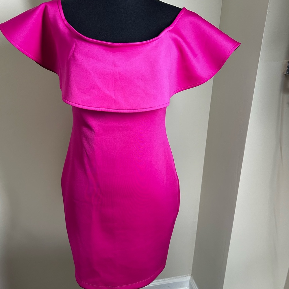 Guess Strapless Fuchsia Dress - Picture 3 of 10